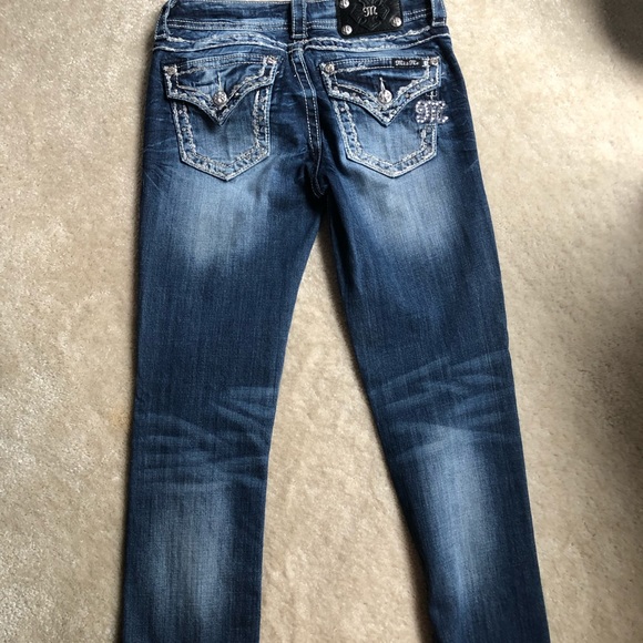 Miss Me Denim - Barely worn jeans